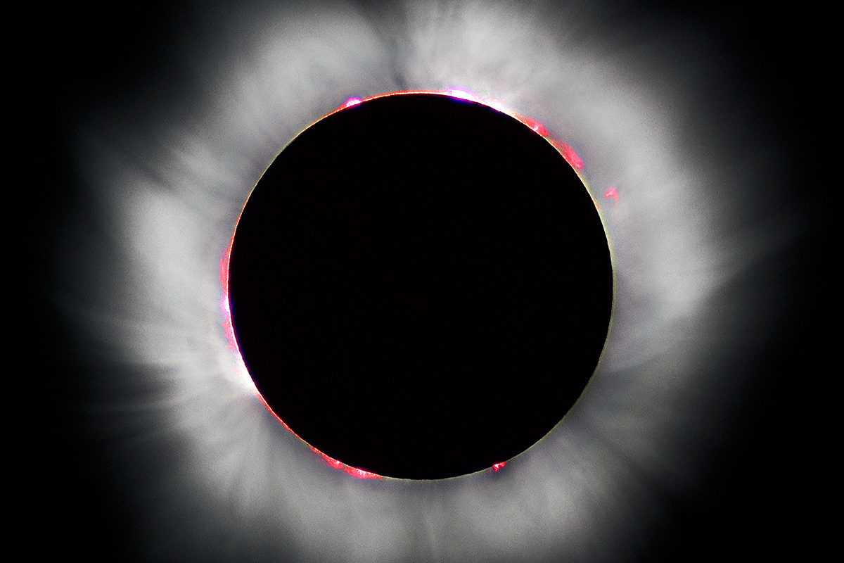 Solar_eclipse_1999_4